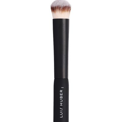 Studio Precision Complexion Brush